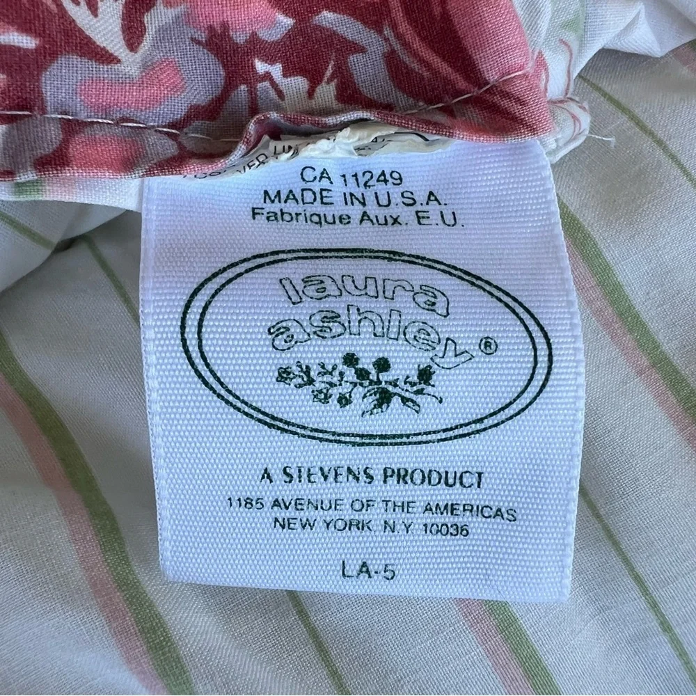 VTG 90s Laura Ashley Reversible Ruffled Twin Comforter Cottage Floral Stripe USA